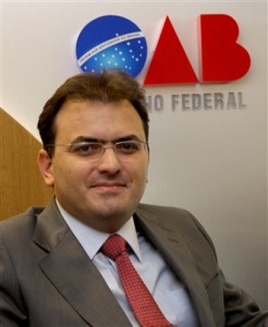 Marcus Vinicius aviltar honorários representa um ultraje ao direito de defesa
