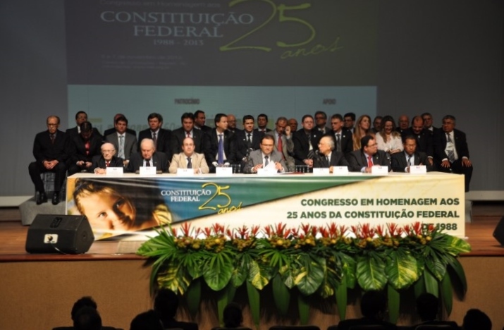 Celebração dos 25 anos da Constituição em Maceió