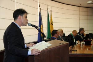 Presidente da OAB/RO, Andrey Cavalcante, durante discurso na solenidade de posse dos novos membros da cúpula do TJRO