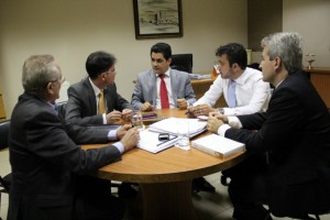 Andrey Cavalcante e a diretoria da Subseção de Jaru