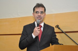 No documento, Andrey solicita especial atenção para que proceda com urgência a escolha de um dos nomes 