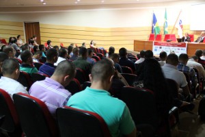 Estudantes lotam auditório da OAB/RO