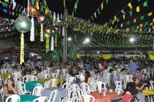 A festa recebeu centenas de advogados e seus familiares