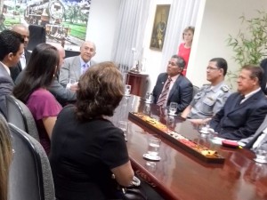 Membros do Copen durante a posse