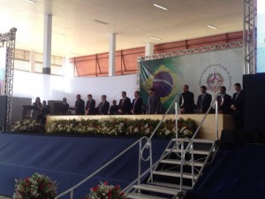 Os 24 deputados estaduais foram empossados neste domingo (01) - FotoG1