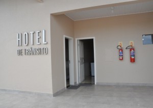 Hotel conta com cinco suítes