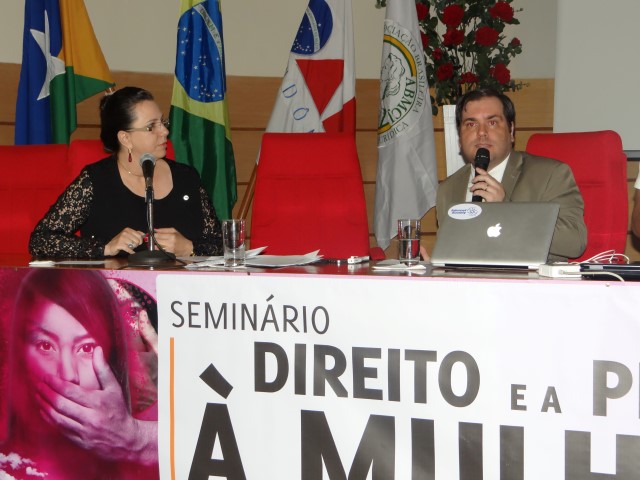 Seminário Direito e Proteção à Mulher