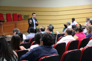 Cerca de 200 pessoas participaram da capacitação.