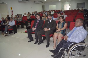 Audiência contou com a participação de 37 advogados representantes das partes. 