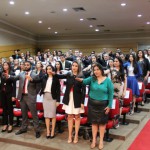 Novos advogados fizeram o juramento antes de receber a credencial. (Foto: Ascom OAB/RO)