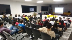 Advogados do município participam da palestra