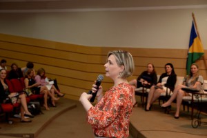 Alessandra Lucchese ministra palestra na Conferência