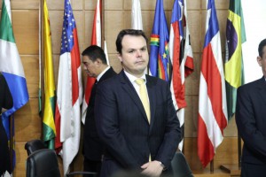 Secretário-geral Márcio Nogueira representou a OAB no evento