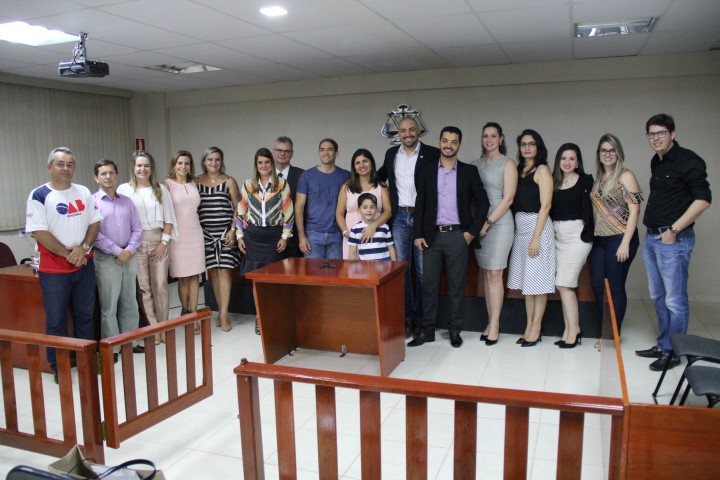 Palestras de Elisa Galante e Maracélia Oliveira, em Cacoal