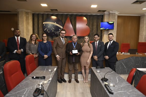 Jubilamento na OAB Rondônia: Reconhecimento à trajetória do advogado Clênio Amorim Corrêa